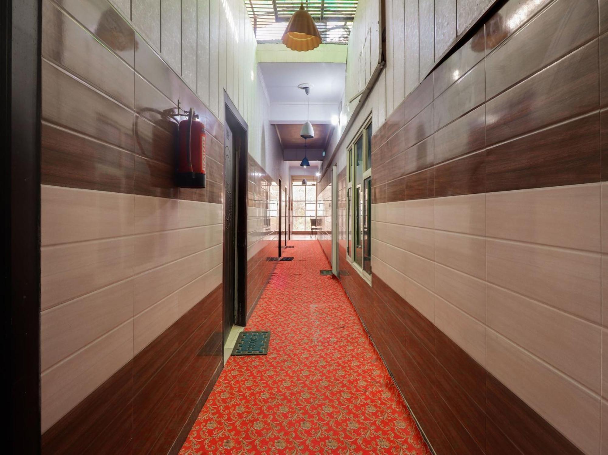Collection O Paradise And Restaurant Hotel Kashipur Bagian luar foto